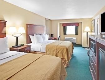 Hotel Ramada By Wyndham Kittery Exterior foto